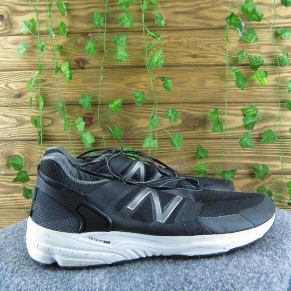 New Balance Men's 3040V1 Sneaker Black Synthetic Size 11.5EW Gently Used 2025 - Picture 3 of 7